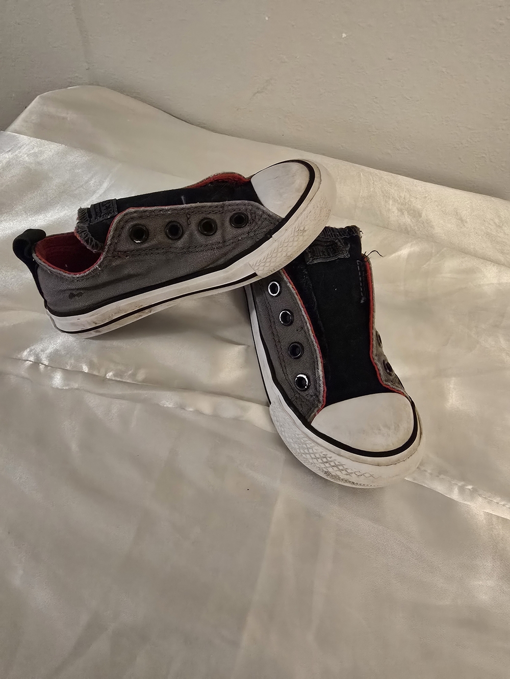 Converse Kids Slip-On Sneakers in Black, Gray & Red
